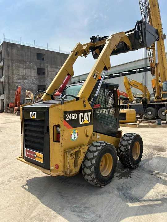 Used Caterpillar 246d 226b 246c Skid Steer Loader on Sale Used Construction for Sale - Міні-навантажувач: фото 2 Used Caterpillar 246d 226b 246c Skid Steer Loader on Sale Used Construction for Sale - Міні-навантажувач: фото 2