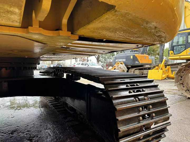 Used Digger CAT 323D2L Construction Machinery Construction Digger Used CAT 323D2L Cheap Excavator - Гусеничний екскаватор: фото 5 Used Digger CAT 323D2L Construction Machinery Construction Digger Used CAT 323D2L Cheap Excavator - Гусеничний екскаватор: фото 5