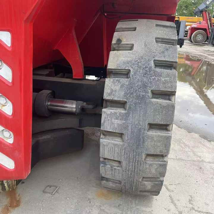 Used KALMAR DRF450-60S5 Port Reach Stacker Container Dedicated 45t - Річстакер: фото 3 Used KALMAR DRF450-60S5 Port Reach Stacker Container Dedicated 45t - Річстакер: фото 3