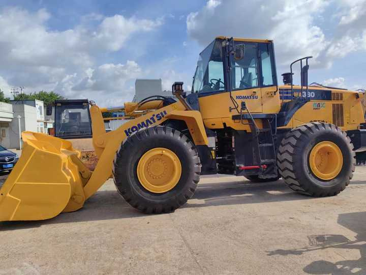 Used komatsu Wa380-6 Wheel Loader for Sale Japan Brand komatsu Wa380 -3 0380-65 470-3 Loader - Колісний навантажувач: фото 4 Used komatsu Wa380-6 Wheel Loader for Sale Japan Brand komatsu Wa380 -3 0380-65 470-3 Loader - Колісний навантажувач: фото 4