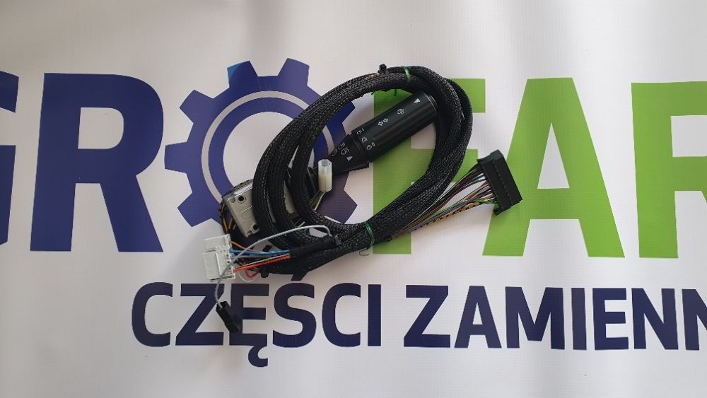 Przełącznik wielofunkcyjny Deutz-Fahr , Same , Lamborghini 0443_8653 - Запчастини в категорії Сільськогосподарська техніка: фото 1 Przełącznik wielofunkcyjny Deutz-Fahr , Same , Lamborghini 0443_8653 - Запчастини в категорії Сільськогосподарська техніка: фото 1