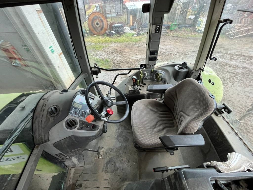 Claas Arion 610 C - Трактор: фото 4 Claas Arion 610 C - Трактор: фото 4
