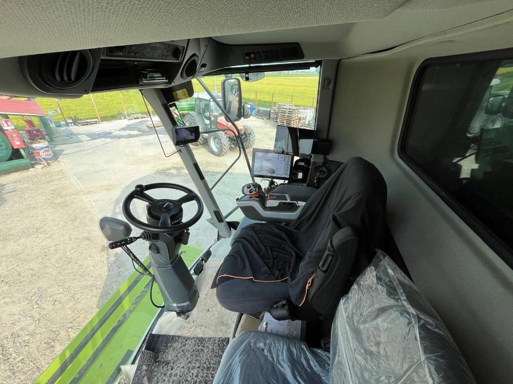 Зернозбиральний комбайн Claas LEXION 7600 TT: фото 6
