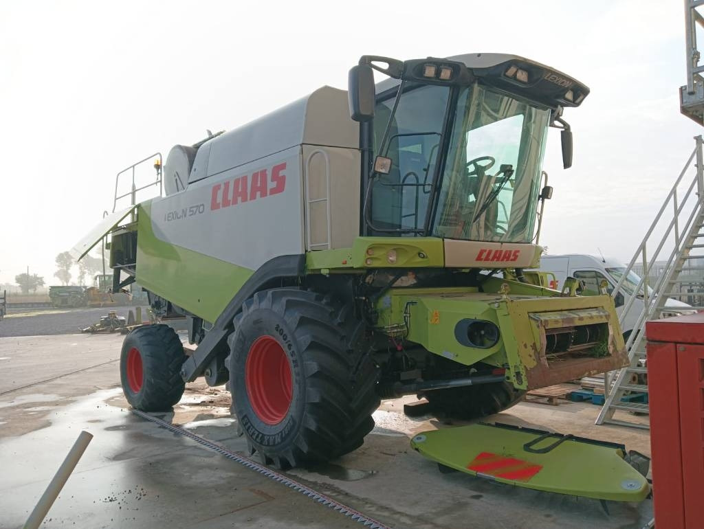 Claas Lexion 570 - Зернозбиральний комбайн: фото 1 Claas Lexion 570 - Зернозбиральний комбайн: фото 1