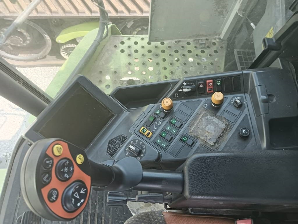 Claas Lexion 570 - Зернозбиральний комбайн: фото 3 Claas Lexion 570 - Зернозбиральний комбайн: фото 3