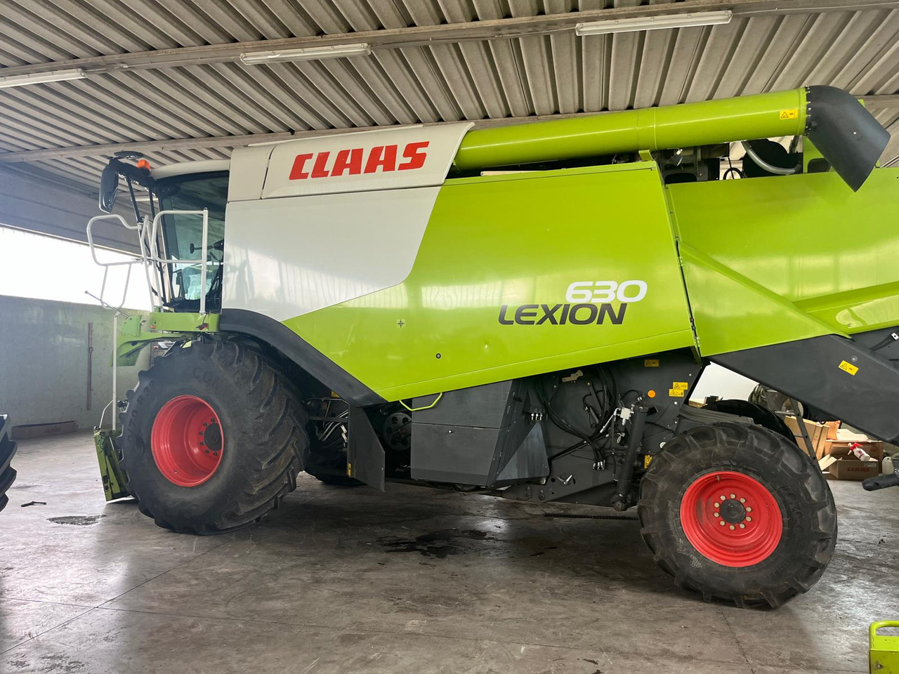 Claas Lexion 630 Montana - Зернозбиральний комбайн: фото 5 Claas Lexion 630 Montana - Зернозбиральний комбайн: фото 5