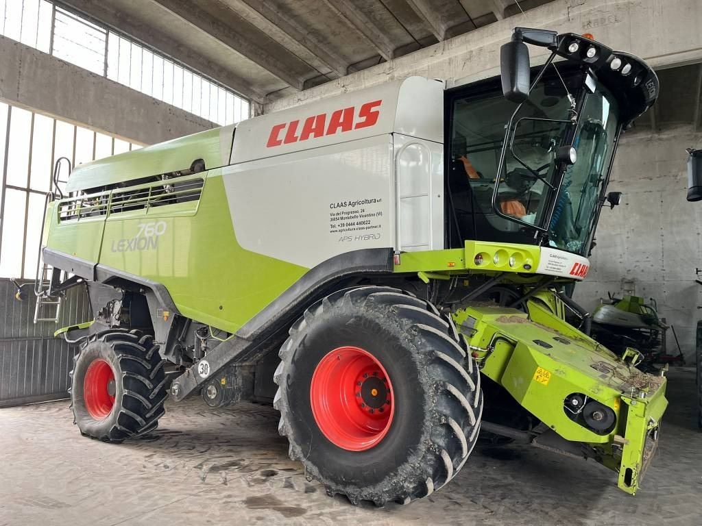 Claas Lexion 760 - Зернозбиральний комбайн: фото 1 Claas Lexion 760 - Зернозбиральний комбайн: фото 1