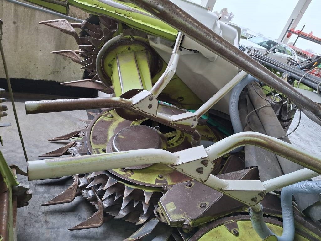 Claas Orbis 450 - Техніка для сінозаготівлі: фото 4 Claas Orbis 450 - Техніка для сінозаготівлі: фото 4