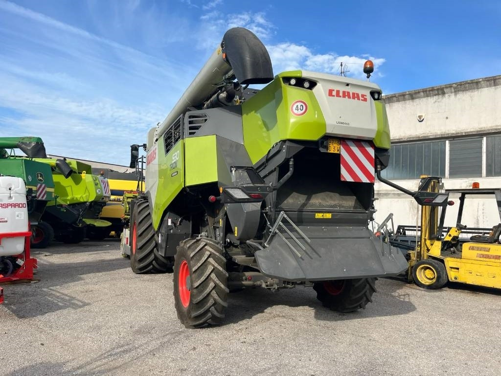 Claas TRION 530 MONTANA - Зернозбиральний комбайн: фото 2 Claas TRION 530 MONTANA - Зернозбиральний комбайн: фото 2