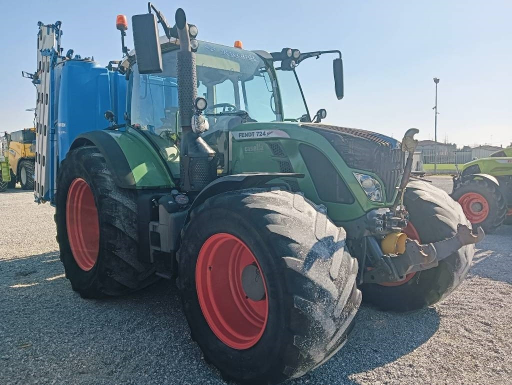 Fendt 724 Profi Plus - Трактор: фото 1 Fendt 724 Profi Plus - Трактор: фото 1