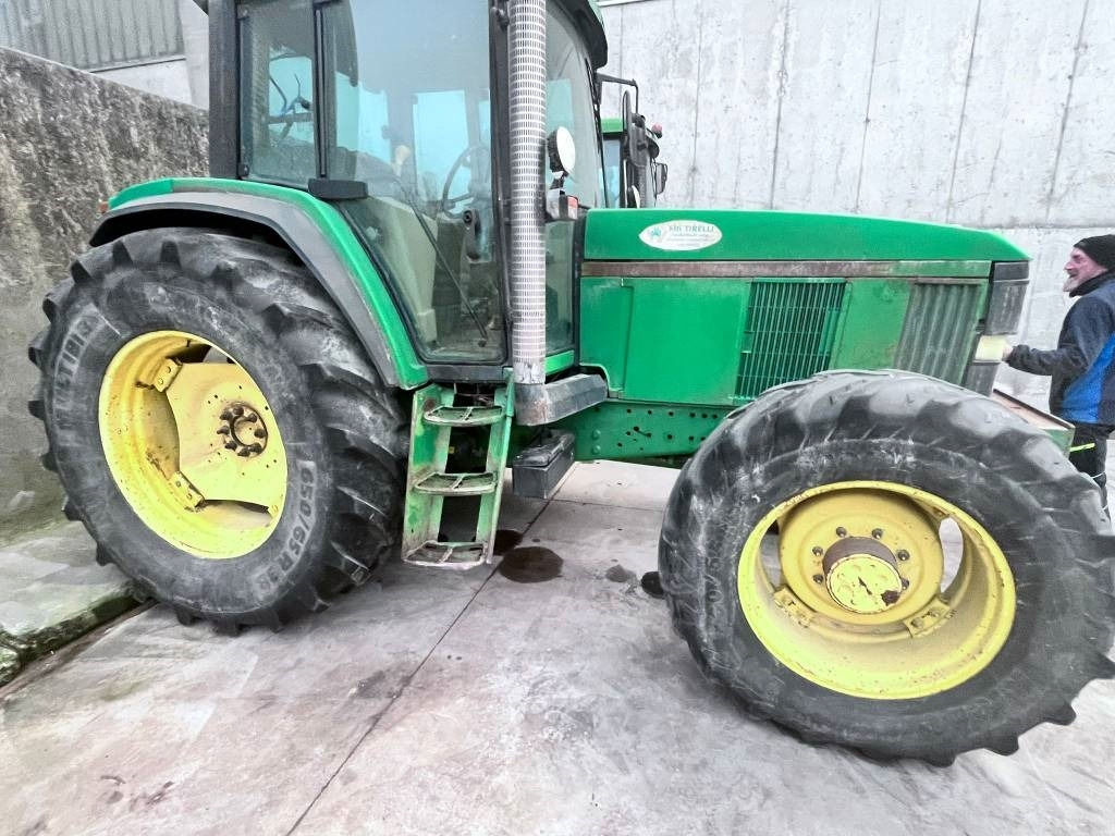 John Deere 6610 - Трактор: фото 2 John Deere 6610 - Трактор: фото 2
