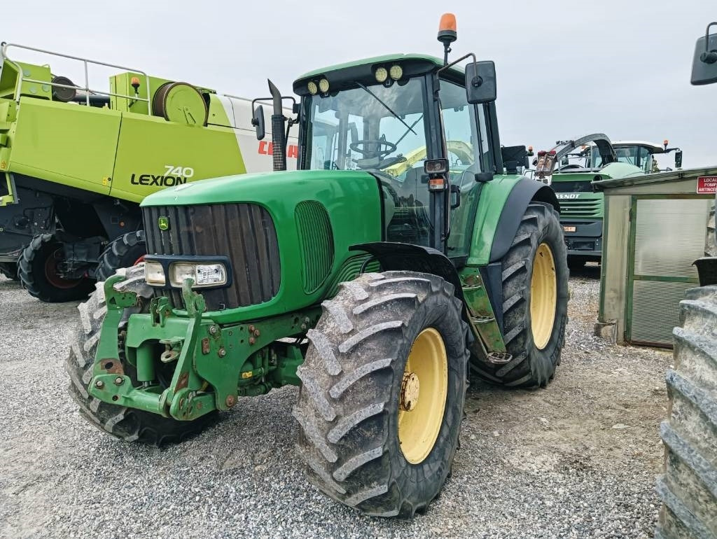 John Deere 6820 - Трактор: фото 3 John Deere 6820 - Трактор: фото 3