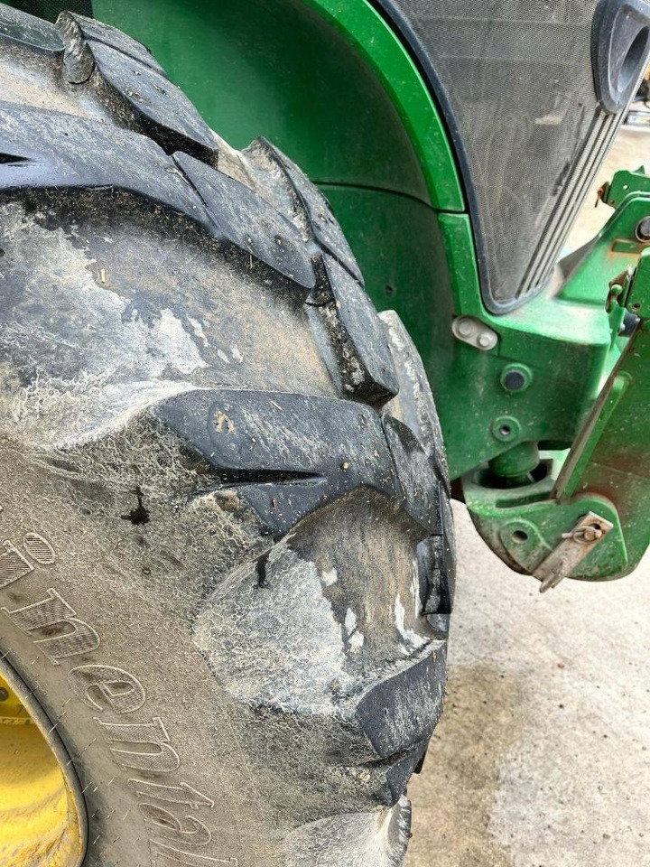 Трактор John Deere 7230 R: фото 7