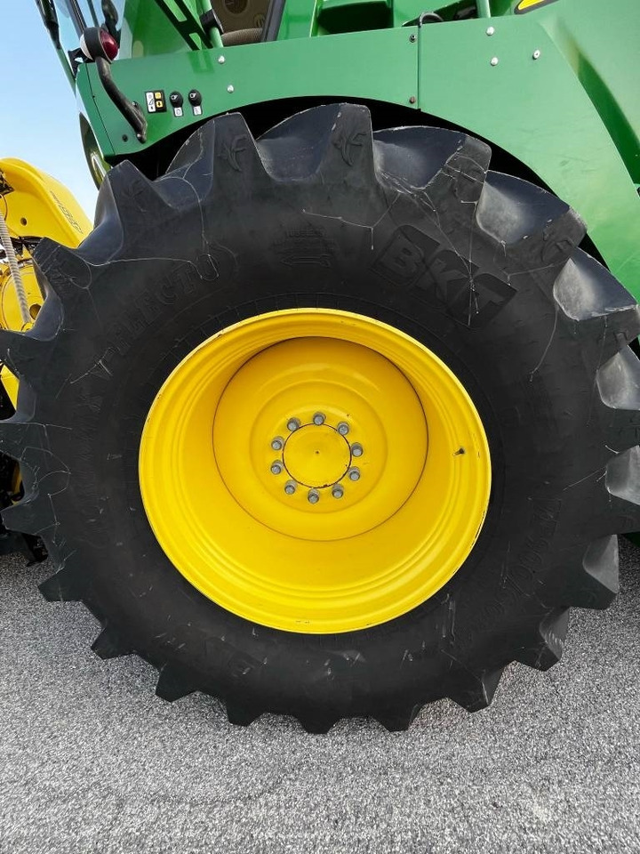 John Deere 8800 - Кормозбиральний комбайн: фото 5 John Deere 8800 - Кормозбиральний комбайн: фото 5