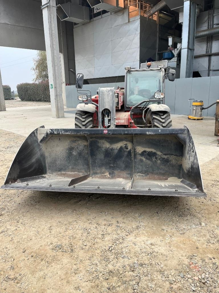 Manitou MVT 730 - Трактор: фото 5 Manitou MVT 730 - Трактор: фото 5