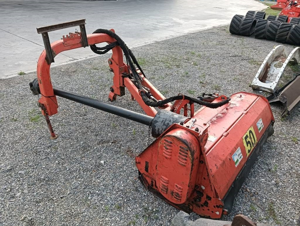 Maschio Giraffa 160 - Косарка-подрібнювач/ Мульчер: фото 2 Maschio Giraffa 160 - Косарка-подрібнювач/ Мульчер: фото 2