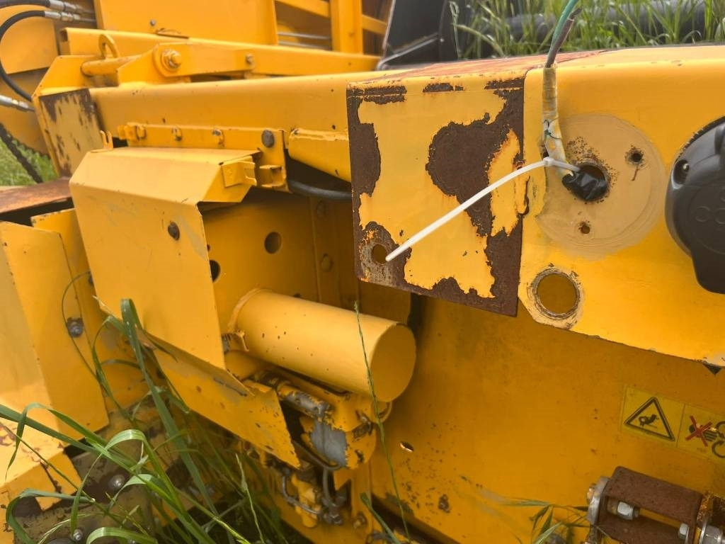 New Holland SOIA 4.4 - Навісне обладнання для комбайна: фото 3 New Holland SOIA 4.4 - Навісне обладнання для комбайна: фото 3