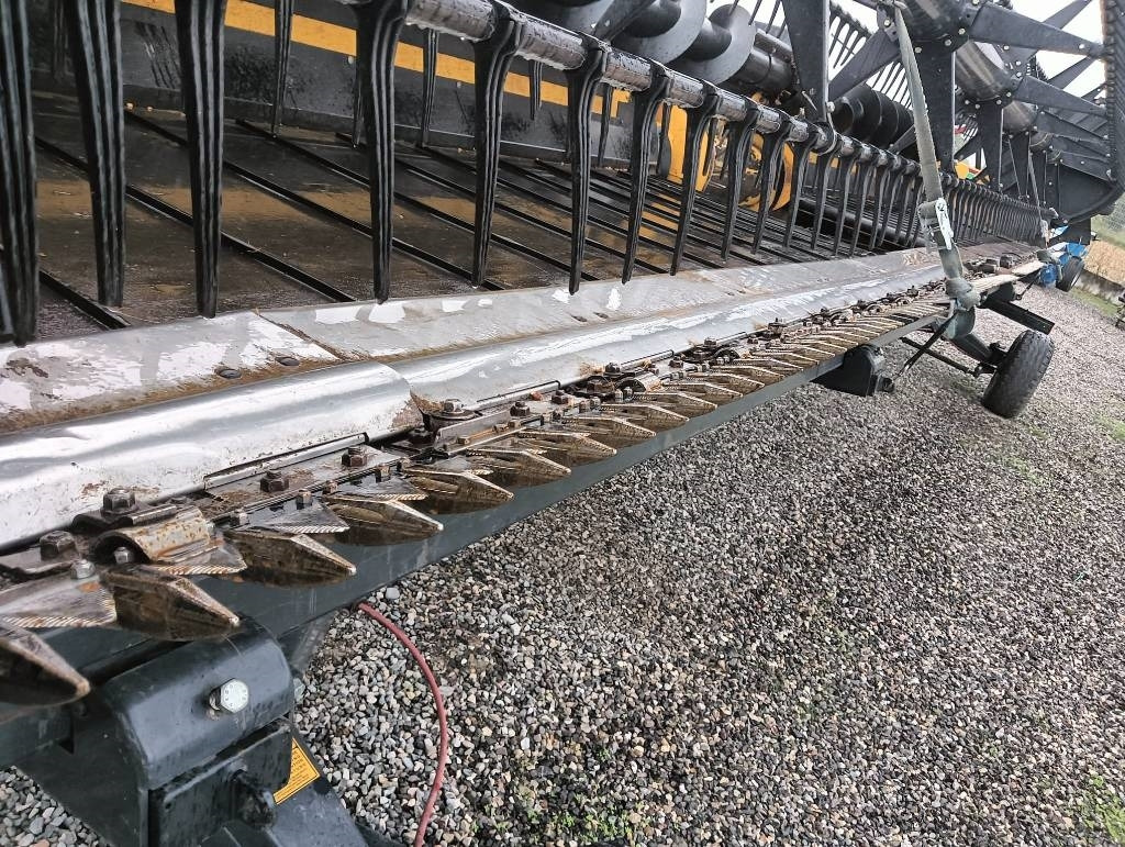 New Holland SOIA A TAPPETI FLEX 9 MT - Навісне обладнання для комбайна: фото 5 New Holland SOIA A TAPPETI FLEX 9 MT - Навісне обладнання для комбайна: фото 5