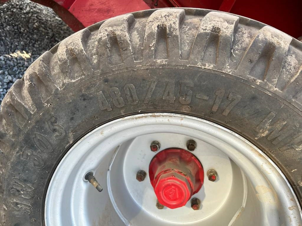 Supertino SP 1650 - Прес-підбирач рулонний: фото 4 Supertino SP 1650 - Прес-підбирач рулонний: фото 4