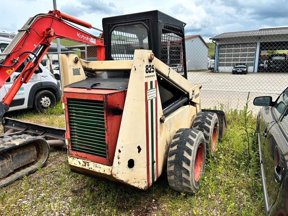 Bobcat 825 - Міні-навантажувач: фото 2 Bobcat 825 - Міні-навантажувач: фото 2