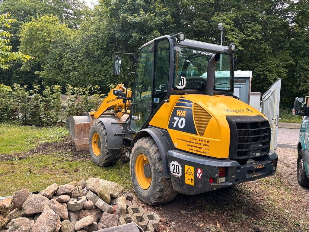 Komatsu WA70-7 - Колісний навантажувач: фото 2 Komatsu WA70-7 - Колісний навантажувач: фото 2