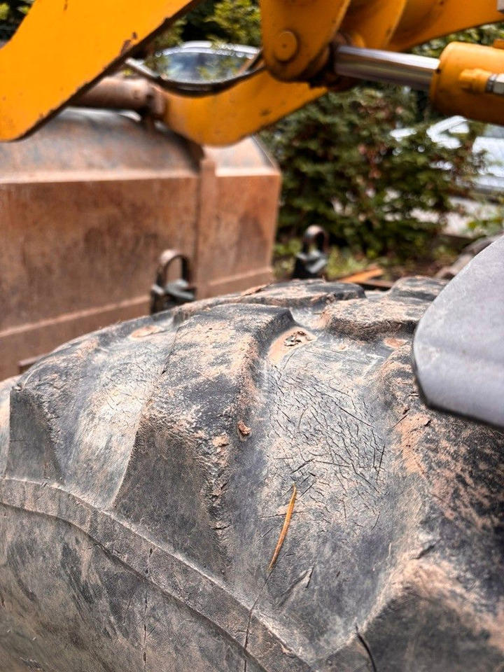 Komatsu WA70-7 - Колісний навантажувач: фото 3 Komatsu WA70-7 - Колісний навантажувач: фото 3