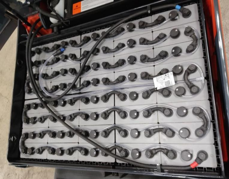 Toyota - Електронавантажувач: фото 4 Toyota - Електронавантажувач: фото 4