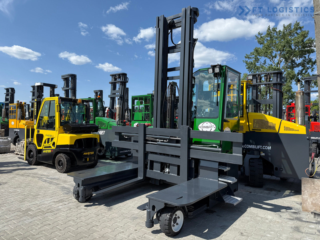 COMBILIFT C5000E / ELECTRIC / TRIPLEX 8300MM / FULL FREE LIFT / WIDE POSITIONER / FORK SIDESHIFT / BATTERY LIKE NEW - Чотириходовий річ-трак: фото 2 COMBILIFT C5000E / ELECTRIC / TRIPLEX 8300MM / FULL FREE LIFT / WIDE POSITIONER / FORK SIDESHIFT / BATTERY LIKE NEW - Чотириходовий річ-трак: фото 2