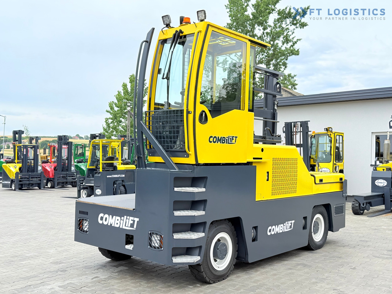 COMBILIFT C6000FSL / DIESEL / DUPLEX - 4100MM / 1400MM FORKS / SIDE LOADER / 6000KG CAPACITY / FREE LIFT / DEUTZ ENGINE / EXCELLENT CONDITION - Навантажувач боковий: фото 2 COMBILIFT C6000FSL / DIESEL / DUPLEX - 4100MM / 1400MM FORKS / SIDE LOADER / 6000KG CAPACITY / FREE LIFT / DEUTZ ENGINE / EXCELLENT CONDITION - Навантажувач боковий: фото 2