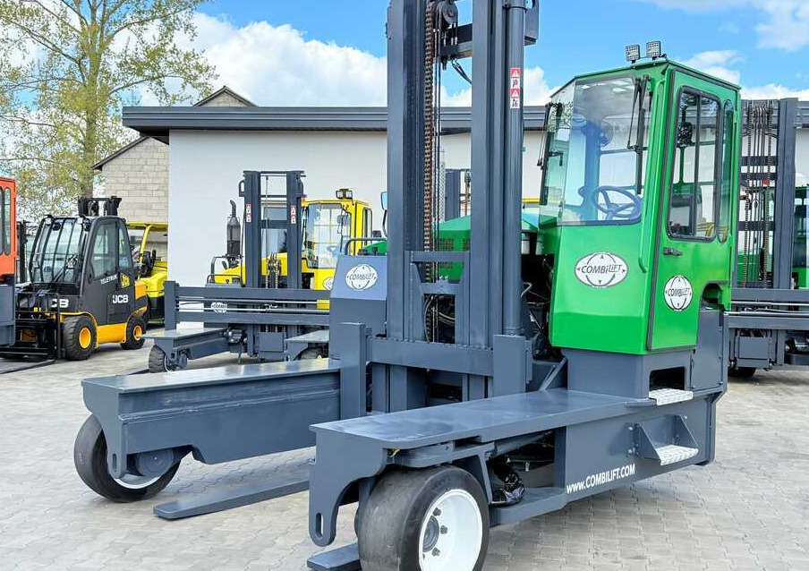 Combilift C10000 / DIESEL / DUPLEX - 4200MM / LIKE NEW - Чотириходовий річ-трак: фото 3 Combilift C10000 / DIESEL / DUPLEX - 4200MM / LIKE NEW - Чотириходовий річ-трак: фото 3