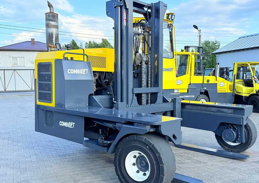 Combilift C14000 / DUPLEX - 3600 / GAS / FREE-LIFT - Чотириходовий річ-трак: фото 2 Combilift C14000 / DUPLEX - 3600 / GAS / FREE-LIFT - Чотириходовий річ-трак: фото 2