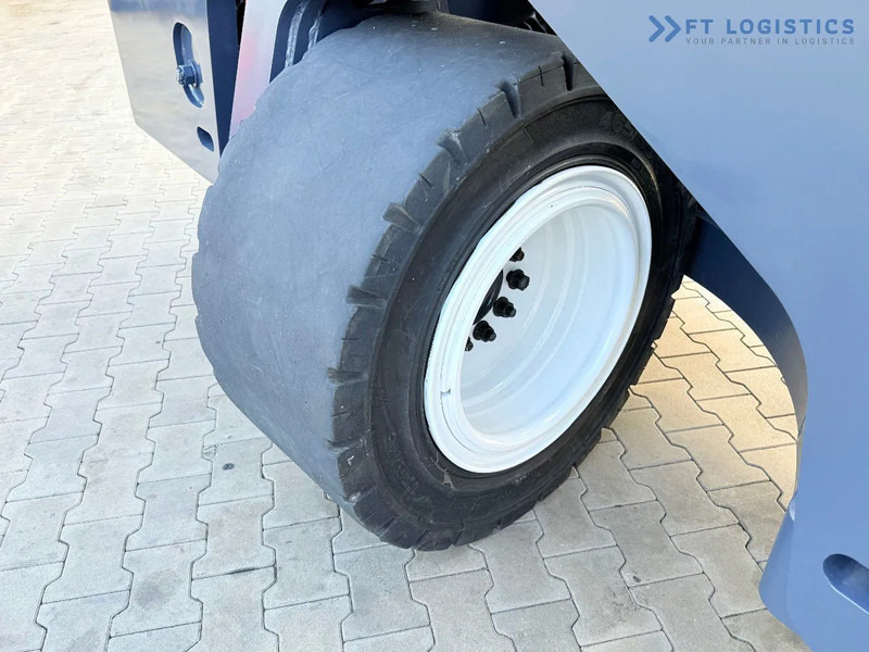 Чотириходовий річ-трак Combilift C14000 / LPG GAS / DUPLEX 3600MM / FREE LIFT / FORK POSITIONER / 1500MM FORKS / LIKE NEW C14000 / LPG GAS / DUPLEX 3600MM / FREE: фото 8