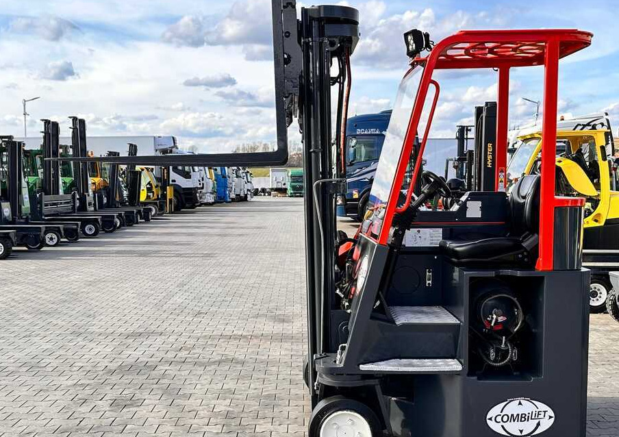 Combilift C3000CB / LPG / TRIPLEX / 5500MM / FREE LIFT / SIDE SHIFT + FORK POSITIONER / LIKE NEW - Чотириходовий річ-трак: фото 1 Combilift C3000CB / LPG / TRIPLEX / 5500MM / FREE LIFT / SIDE SHIFT + FORK POSITIONER / LIKE NEW - Чотириходовий річ-трак: фото 1