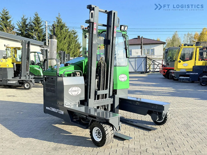 Combilift C4000 / DIESEL / DUPLEX 4100MM / FREE LIFT / SIDE SHIFT / FULL CABIN / EXCELLENT CONDITION / Wide range of four-way and side loa - Чотириходовий річ-трак: фото 4 Combilift C4000 / DIESEL / DUPLEX 4100MM / FREE LIFT / SIDE SHIFT / FULL CABIN / EXCELLENT CONDITION / Wide range of four-way and side loa - Чотириходовий річ-трак: фото 4