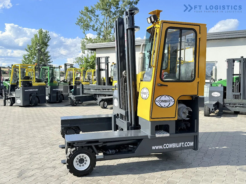 Combilift C4000 / GAS / DUPLEX – 4100MM / SIDESHIFT / FREE LIFT / FULL HEATED CABIN / ONLY 4223 HOURS / CONDITION – LIKE NEW! C4000 / GAS - Чотириходовий річ-трак: фото 3 Combilift C4000 / GAS / DUPLEX – 4100MM / SIDESHIFT / FREE LIFT / FULL HEATED CABIN / ONLY 4223 HOURS / CONDITION – LIKE NEW! C4000 / GAS - Чотириходовий річ-трак: фото 3