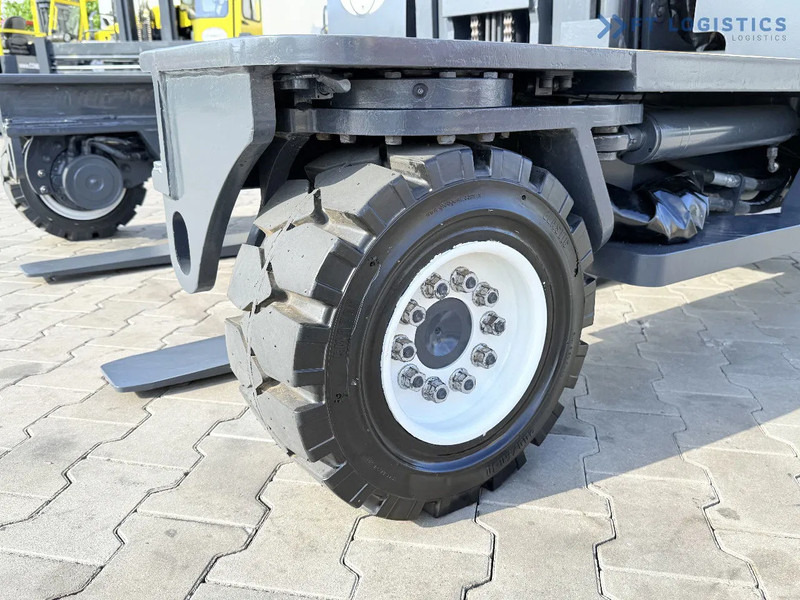 Combilift C4000 / GAS / DUPLEX – 4100MM / SIDESHIFT / FREE LIFT / FULL HEATED CABIN / ONLY 4223 HOURS / CONDITION – LIKE NEW! C4000 / GAS - Чотириходовий річ-трак: фото 5 Combilift C4000 / GAS / DUPLEX – 4100MM / SIDESHIFT / FREE LIFT / FULL HEATED CABIN / ONLY 4223 HOURS / CONDITION – LIKE NEW! C4000 / GAS - Чотириходовий річ-трак: фото 5