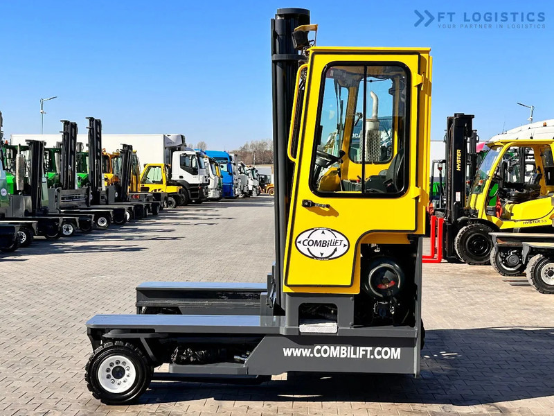 Combilift C4000 / LPG / DUPLEX / 4100MM / SCALE / SIDE SHIFT / LIKE NEW C4000 / LPG / DUPLEX / 4100MM / SCALE / SIDE SHIFT / LIKE NEW - Чотириходовий річ-трак: фото 2 Combilift C4000 / LPG / DUPLEX / 4100MM / SCALE / SIDE SHIFT / LIKE NEW C4000 / LPG / DUPLEX / 4100MM / SCALE / SIDE SHIFT / LIKE NEW - Чотириходовий річ-трак: фото 2