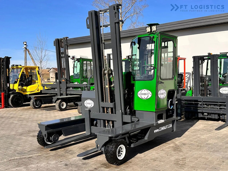 Combilift C4000 / LPG / DUPLEX / 4500MM / FREE LIFT / LIKE NEW C4000 / LPG / DUPLEX / 4500MM / FREE LIFT / LIKE NEW - Чотириходовий річ-трак: фото 2 Combilift C4000 / LPG / DUPLEX / 4500MM / FREE LIFT / LIKE NEW C4000 / LPG / DUPLEX / 4500MM / FREE LIFT / LIKE NEW - Чотириходовий річ-трак: фото 2