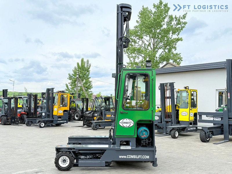 Combilift C4000 / TRIPLEX / 9300MM / FREE LIFT / POSITIONER / GAS / CABIN C4000 / TRIPLEX / 9300MM / FREE LIFT / POSITIONER / GAS / CABIN - Чотириходовий річ-трак: фото 3 Combilift C4000 / TRIPLEX / 9300MM / FREE LIFT / POSITIONER / GAS / CABIN C4000 / TRIPLEX / 9300MM / FREE LIFT / POSITIONER / GAS / CABIN - Чотириходовий річ-трак: фото 3