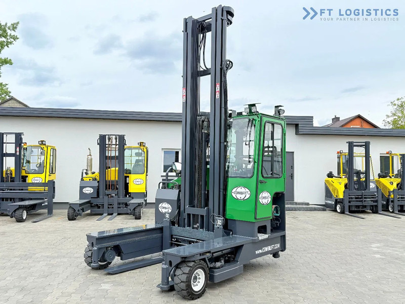 Combilift C4000 / TRIPLEX / 9300MM / FREE LIFT / POSITIONER / GAS / CABIN C4000 / TRIPLEX / 9300MM / FREE LIFT / POSITIONER / GAS / CABIN - Чотириходовий річ-трак: фото 1 Combilift C4000 / TRIPLEX / 9300MM / FREE LIFT / POSITIONER / GAS / CABIN C4000 / TRIPLEX / 9300MM / FREE LIFT / POSITIONER / GAS / CABIN - Чотириходовий річ-трак: фото 1