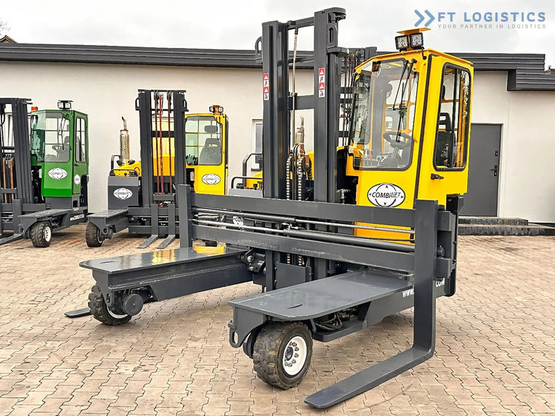 Combilift C4500 / DUPLEX / 4050MM / DIESEL / WIDE POSITIONER / FREE LIFT C4500 / DUPLEX / 4050MM / DIESEL / WIDE POSITIONER / FREE LIFT - Чотириходовий річ-трак: фото 1 Combilift C4500 / DUPLEX / 4050MM / DIESEL / WIDE POSITIONER / FREE LIFT C4500 / DUPLEX / 4050MM / DIESEL / WIDE POSITIONER / FREE LIFT - Чотириходовий річ-трак: фото 1