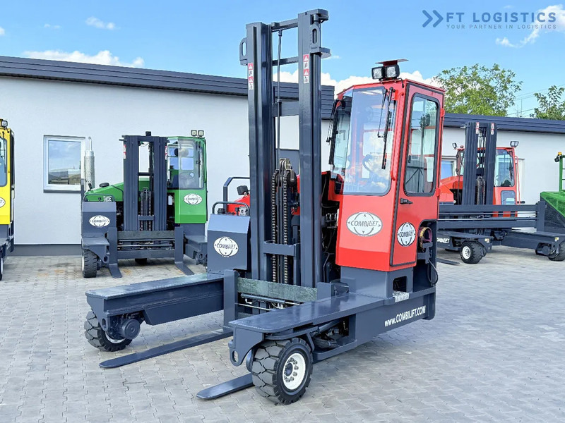 Combilift C4500 / GAS / DUPLEX - 4500MM / POSITIONER / FREE LIFT / FULL CABIN / ONLY 6178H / CONDITION - LIKE NEW! C4500 / GAS / DUPLEX - - Чотириходовий річ-трак: фото 3 Combilift C4500 / GAS / DUPLEX - 4500MM / POSITIONER / FREE LIFT / FULL CABIN / ONLY 6178H / CONDITION - LIKE NEW! C4500 / GAS / DUPLEX - - Чотириходовий річ-трак: фото 3