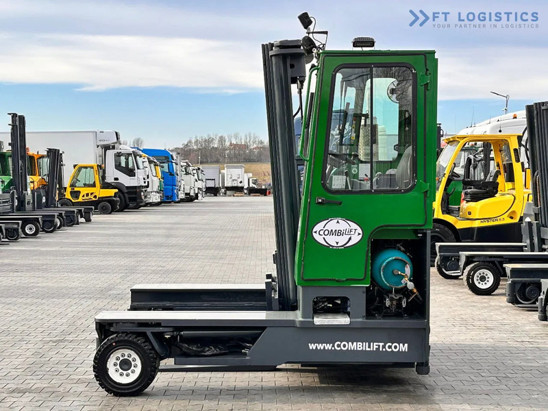 Combilift C4500 / LPG / TRIPLEX / 5500MM / FREE LIFT / HYDRAULIC FORK SHIFT / Like New C4500 / LPG / TRIPLEX / 5500MM / FREE LIFT / HYDRAU - Чотириходовий річ-трак: фото 3 Combilift C4500 / LPG / TRIPLEX / 5500MM / FREE LIFT / HYDRAULIC FORK SHIFT / Like New C4500 / LPG / TRIPLEX / 5500MM / FREE LIFT / HYDRAU - Чотириходовий річ-трак: фото 3