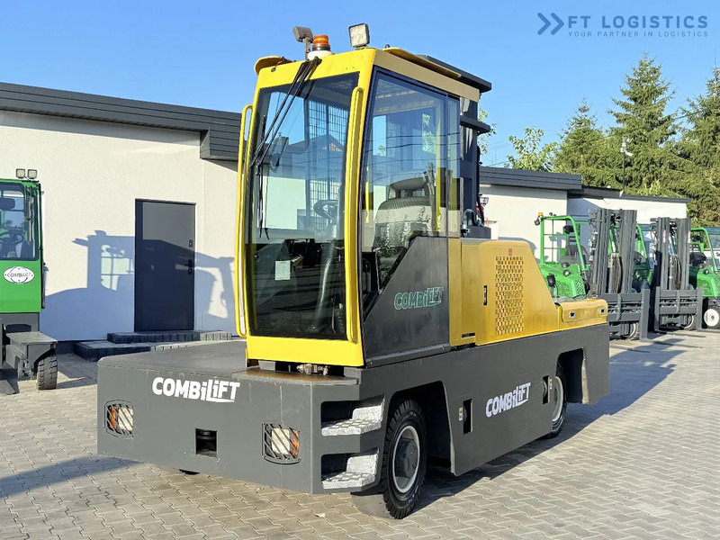 Combilift C5000FSL / DIESEL / DUPLEX - 4000MM / FREE-LIFT / CABIN / A wide range of four-way and side loaders, tailored to diverse needs a - Навантажувач боковий: фото 3 Combilift C5000FSL / DIESEL / DUPLEX - 4000MM / FREE-LIFT / CABIN / A wide range of four-way and side loaders, tailored to diverse needs a - Навантажувач боковий: фото 3