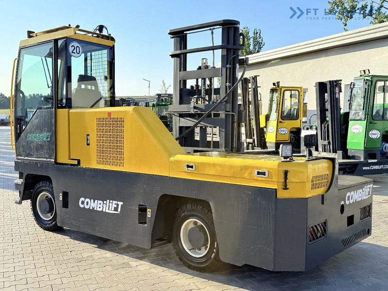 Навантажувач боковий Combilift C5000FSL / DIESEL / DUPLEX - 4000MM / FREE-LIFT / CABIN / A wide range of four-way and side loaders, tailored to diverse needs a: фото 17 Навантажувач боковий Combilift C5000FSL / DIESEL / DUPLEX - 4000MM / FREE-LIFT / CABIN / A wide range of four-way and side loaders, tailored to diverse needs a: фото 17