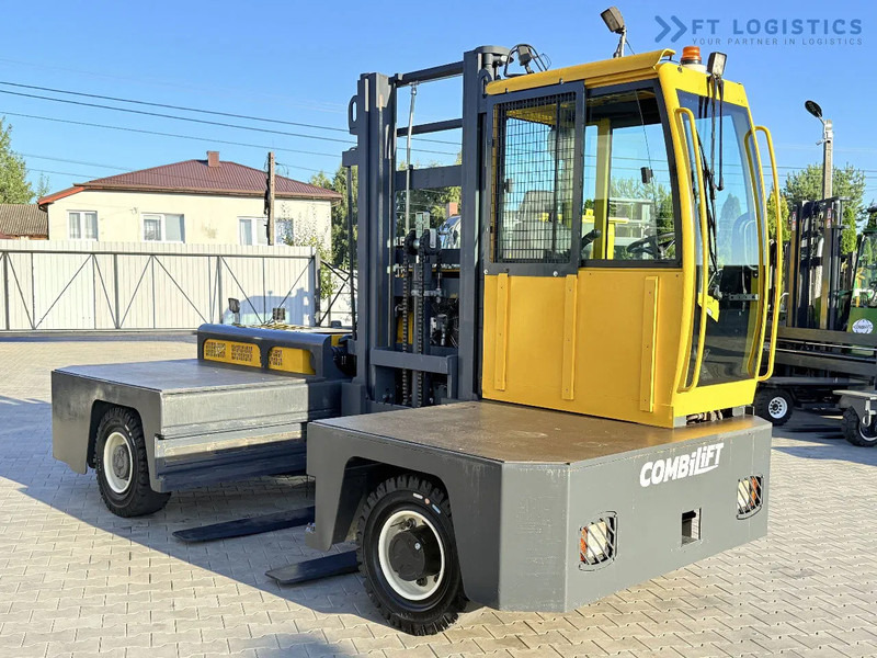 Combilift C5000FSL / DIESEL / DUPLEX - 4000MM / FREE-LIFT / CABIN / A wide range of four-way and side loaders, tailored to diverse needs a - Навантажувач боковий: фото 4 Combilift C5000FSL / DIESEL / DUPLEX - 4000MM / FREE-LIFT / CABIN / A wide range of four-way and side loaders, tailored to diverse needs a - Навантажувач боковий: фото 4