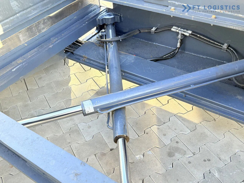 Навантажувач боковий Combilift C5000FSL / DIESEL / DUPLEX - 4000MM / FREE-LIFT / CABIN / A wide range of four-way and side loaders, tailored to diverse needs a: фото 20 Навантажувач боковий Combilift C5000FSL / DIESEL / DUPLEX - 4000MM / FREE-LIFT / CABIN / A wide range of four-way and side loaders, tailored to diverse needs a: фото 20