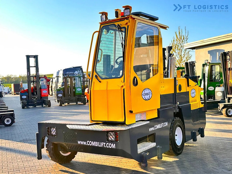 Combilift C5000SL / 5T / DUPLEX – 4000 MM / FREE LIFT / LPG / LIKE NEW!!! C5000SL / 5T / DUPLEX – 4000 MM / FREE LIFT / LPG / LIKE NEW!!! - Чотириходовий річ-трак: фото 3 Combilift C5000SL / 5T / DUPLEX – 4000 MM / FREE LIFT / LPG / LIKE NEW!!! C5000SL / 5T / DUPLEX – 4000 MM / FREE LIFT / LPG / LIKE NEW!!! - Чотириходовий річ-трак: фото 3