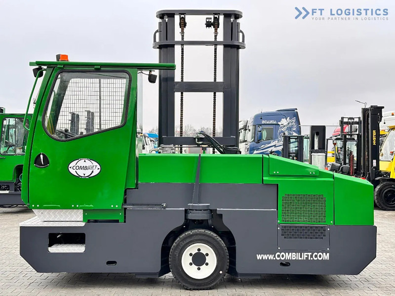 Combilift C5000SL / DIESEL / 4500MM / DUPLEX / CABIN / PLATFORMS / LIKE NEW C5000SL / DIESEL / 4500MM / DUPLEX / CABIN / PLATFORMS / LIKE - Навантажувач боковий: фото 3 Combilift C5000SL / DIESEL / 4500MM / DUPLEX / CABIN / PLATFORMS / LIKE NEW C5000SL / DIESEL / 4500MM / DUPLEX / CABIN / PLATFORMS / LIKE - Навантажувач боковий: фото 3