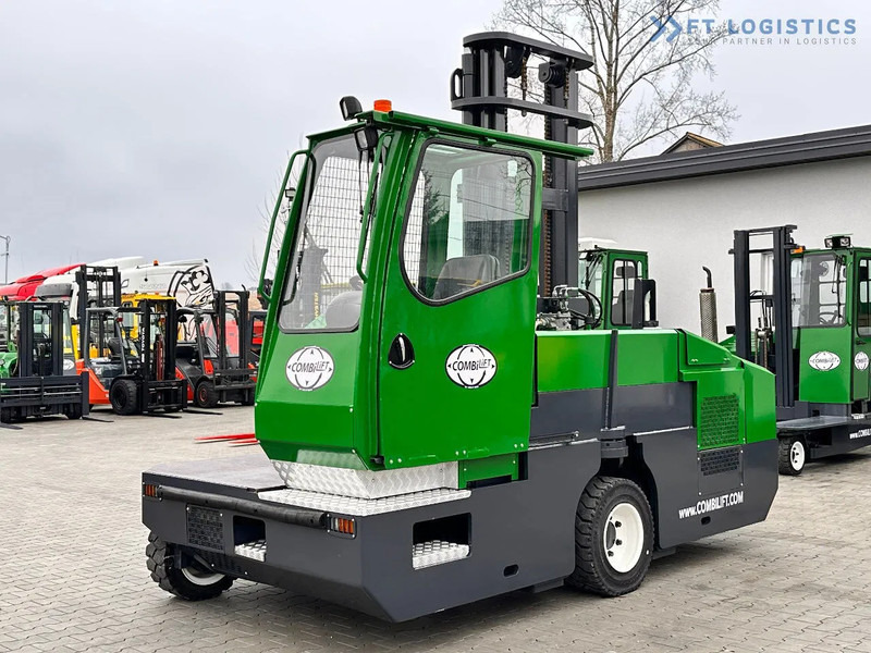 Combilift C5000SL / DIESEL / 4500MM / DUPLEX / CABIN / PLATFORMS / LIKE NEW C5000SL / DIESEL / 4500MM / DUPLEX / CABIN / PLATFORMS / LIKE - Навантажувач боковий: фото 2 Combilift C5000SL / DIESEL / 4500MM / DUPLEX / CABIN / PLATFORMS / LIKE NEW C5000SL / DIESEL / 4500MM / DUPLEX / CABIN / PLATFORMS / LIKE - Навантажувач боковий: фото 2